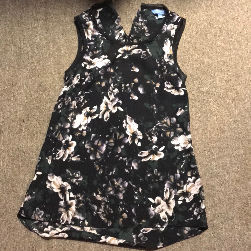 Simply Vera high low tank
